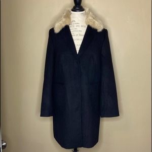 Topshop Size 8 Faux Fur Collar Black Pea Coat NWT